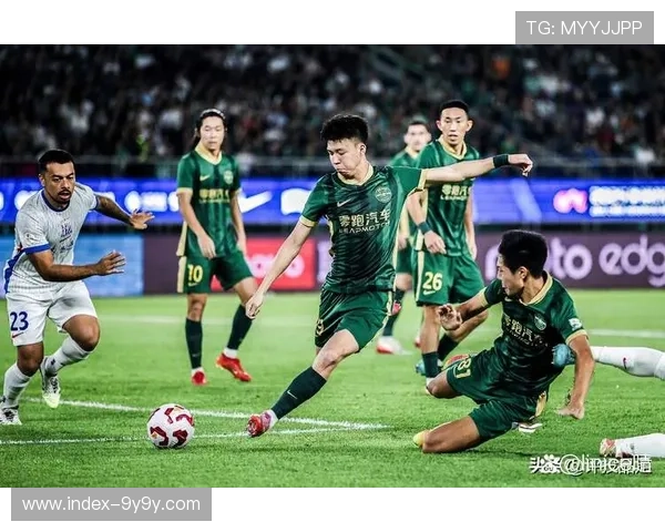 浙江队客场防守漏洞频出,三球惨败海港 浙江队客场防守漏洞频出,三球惨败海港