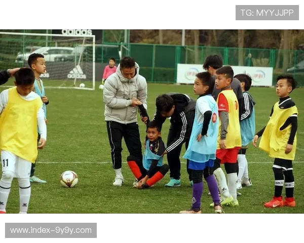 瓦茨克呼吁德国足球立足青训,批评英超挥霍文化 瓦茨克呼吁德国足球立足青训,批评英超挥霍文化